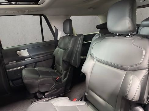 New 2027 Ford Expedition Active AWD/4WD image 6