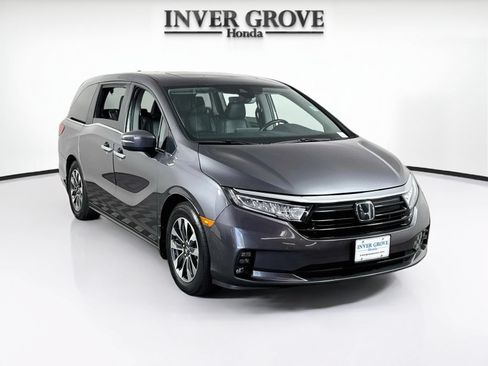Used 2023 Honda Odyssey EX-L image 3