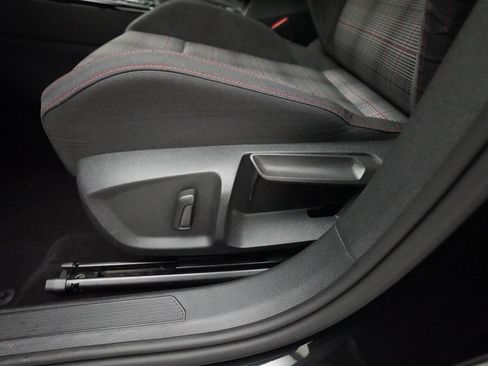 Used 2024 Volkswagen GTI S image 28