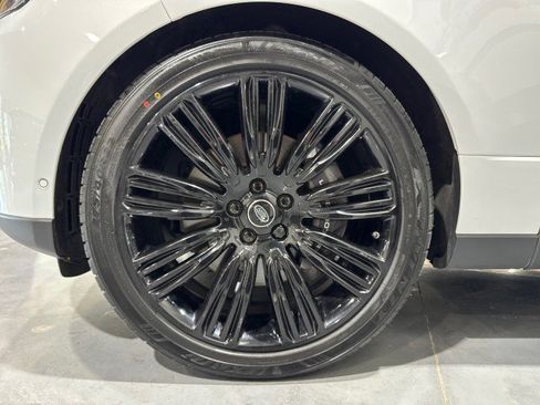 Used 2018 Land Rover Range Rover HSE image 36