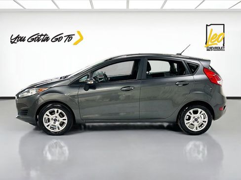 Used 2016 Ford Fiesta SE w/ Cold Weather Package image 8