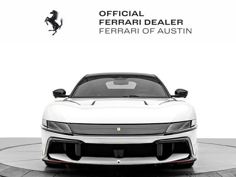 Certified 2025 Ferrari 12Cilindri image 8