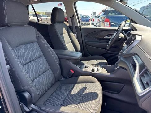 Used 2023 GMC Terrain SLE w/ Driver Convenience Package FWD image 28