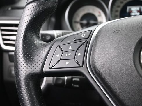 Used 2014 Mercedes-Benz E 350 4MATIC Coupe image 11