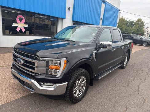 Used 2021 Ford F150 Lariat image 2