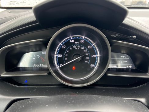 Used 2019 Toyota Yaris LE image 20