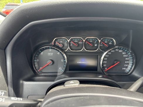 Used 2018 Chevrolet Silverado 1500 LT w/ All Star Edition AWD/4WD image 30