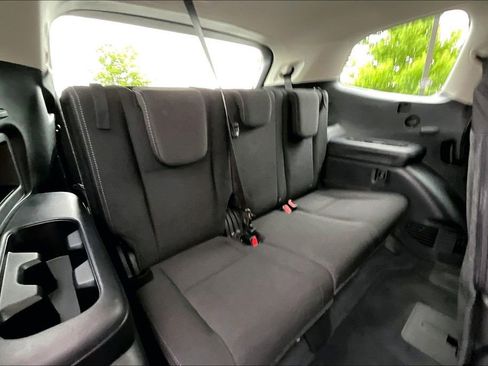 Certified 2025 Subaru Ascent Premium AWD/4WD image 31