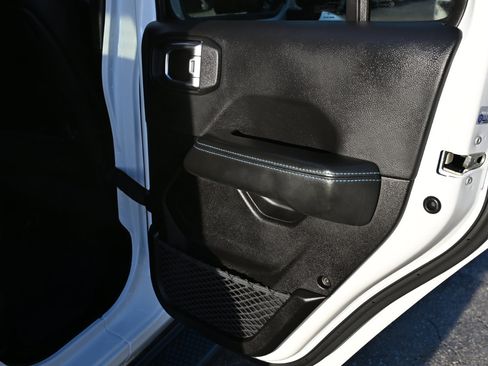 Used 2024 Jeep Wrangler High Altitude image 36