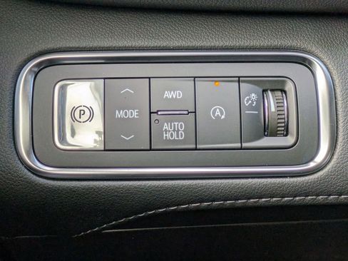 New 2026 Buick Enclave Avenir w/ Super Cruise Package image 23