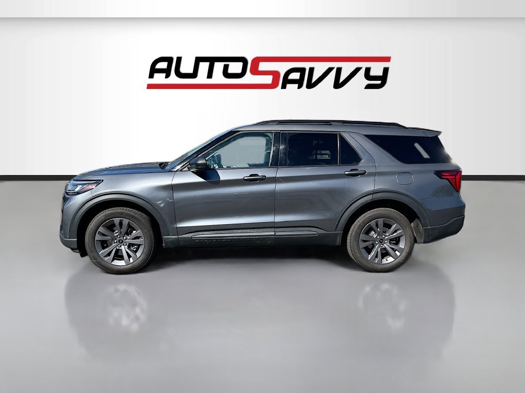 Used 2025 Ford Explorer Active w/ Active Comfort Package AWD/4WD image 4