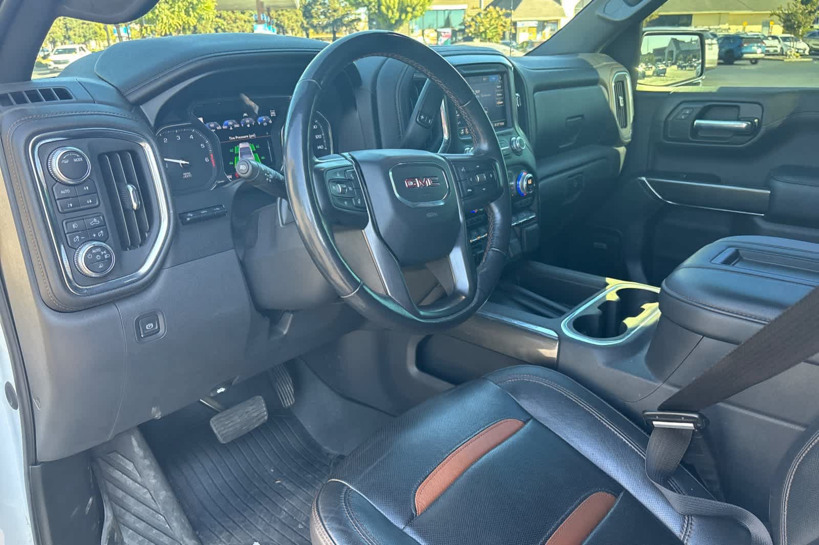 Used 2020 GMC Sierra 1500 AT4 w/ AT4 Premium Package AWD/4WD image 13