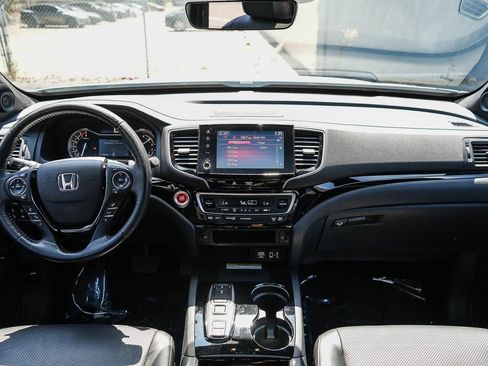 Used 2021 Honda Ridgeline Black Edition image 13
