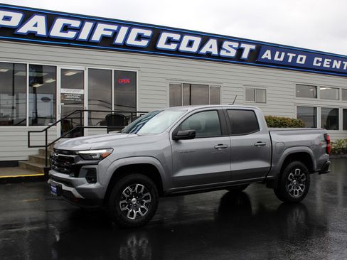 Used 2023 Chevrolet Colorado Z71 image 1
