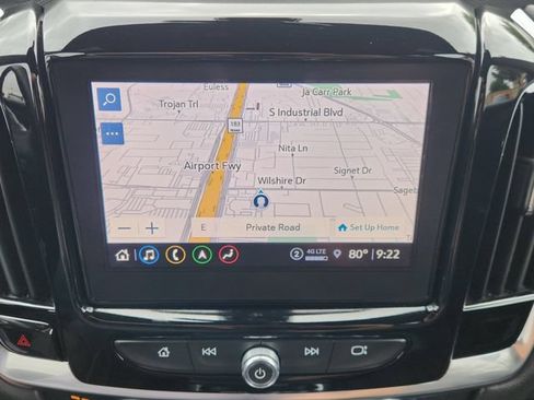Used 2024 Chevrolet Traverse High Country FWD image 5