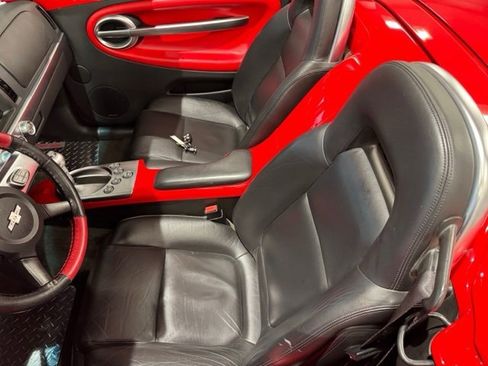 Used 2003 Chevrolet SSR w/ Preferred Equipment Group image 6