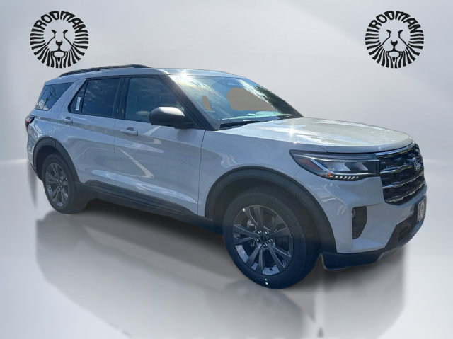 New 2027 Ford Explorer Active w/ Active Comfort Package AWD/4WD image 3