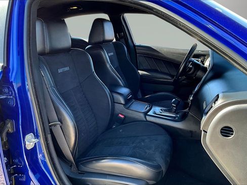 Used 2022 Dodge Charger R/T w/ Daytona Edition Group image 29