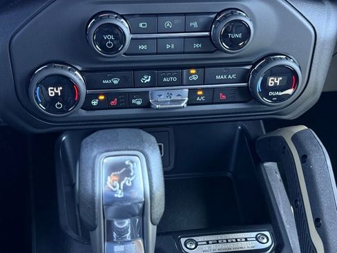 New 2026 Ford Bronco Badlands AWD/4WD image 29