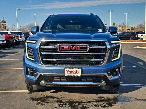 New 2026 GMC Yukon XL Elevation w/ Elevation Premium Package image 3