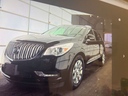 Used 2017 Buick Enclave Leather image 1