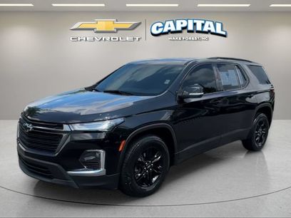 Used 2022 Chevrolet Traverse LT