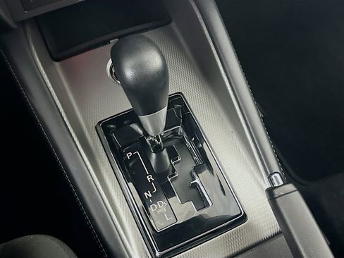 Used 2025 Mitsubishi Outlander Sport SE image 23