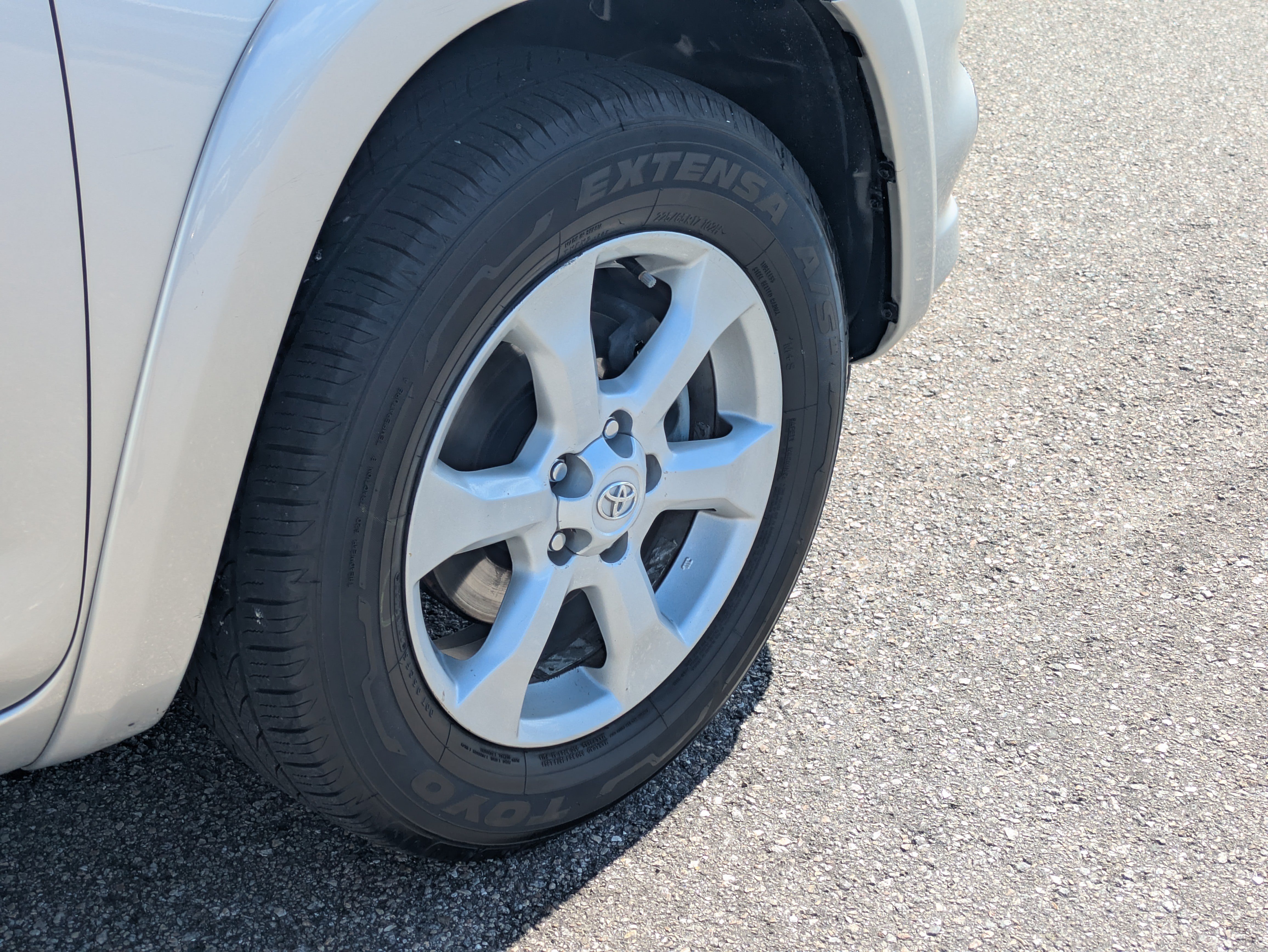 Used 2011 Toyota RAV4 Limited w/ Limited Extra Value Pkg AWD/4WD image 47