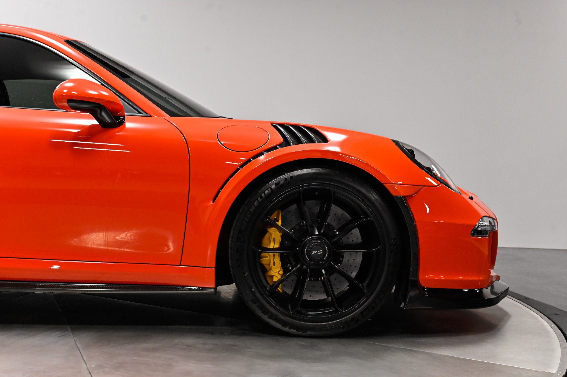 Used 2016 Porsche 911 GT3 RS RWD image 19