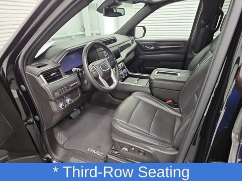Used 2023 GMC Yukon XL Denali AWD/4WD image 11
