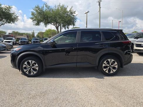 Certified 2023 Nissan Rogue SV w/ SV Premium B Package FWD image 5