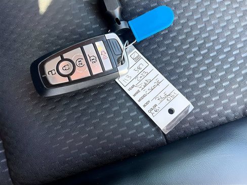 Used 2023 Ford Escape SE FWD image 32