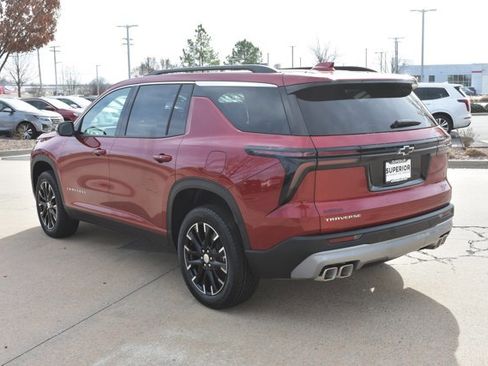 New 2026 Chevrolet Traverse LT w/ Sun and Wheel Package image 8