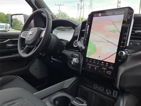 New 2026 RAM 1500 Laramie image 8