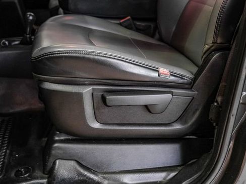 Used 2019 RAM 2500 Tradesman w/ Chrome Appearance Group image 29