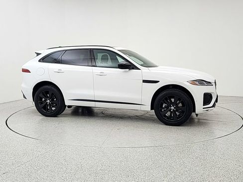 Used 2026 Jaguar F-PACE R-Dynamic S AWD/4WD image 3