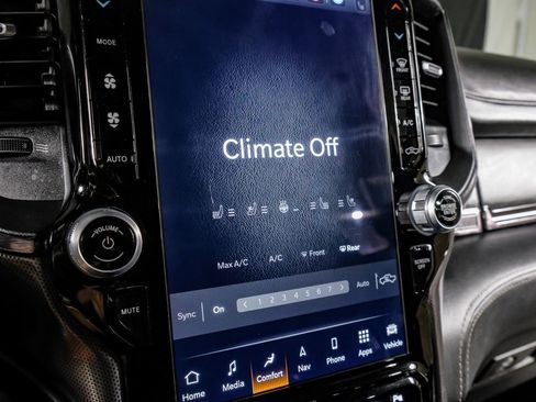 Used 2022 RAM 2500 Limited w/ Night Edition image 27