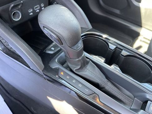 Used 2023 Chevrolet TrailBlazer LS AWD/4WD image 19