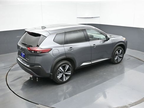 Used 2023 Nissan Rogue SL w/ SL Premium Package image 53