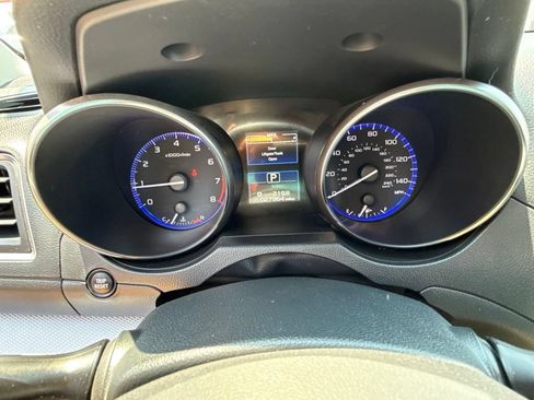 Used 2015 Subaru Legacy 2.5i Premium AWD/4WD image 18