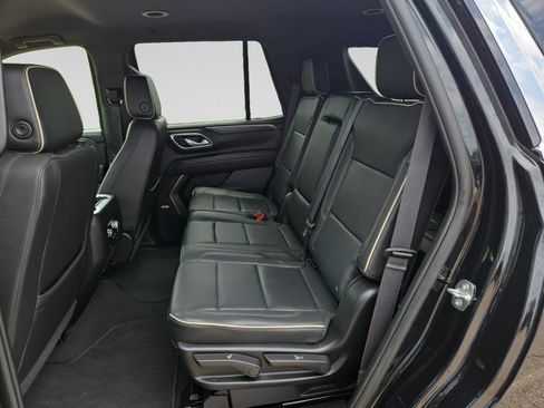 Used 2024 GMC Yukon SLT AWD/4WD image 35