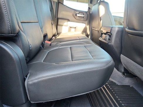 Used 2019 Chevrolet Silverado 1500 RST image 30