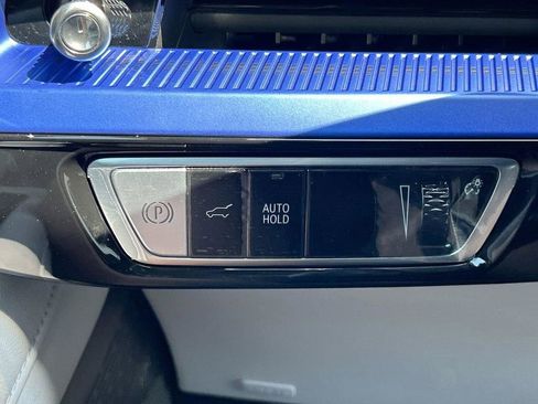 Used 2026 Cadillac Optiq Luxury 1 image 31