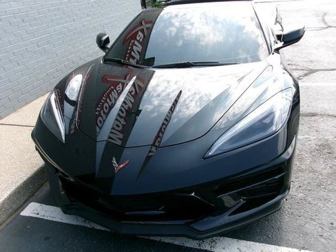 Used 2024 Chevrolet Corvette Stingray Coupe w/ 1LT RWD image 3