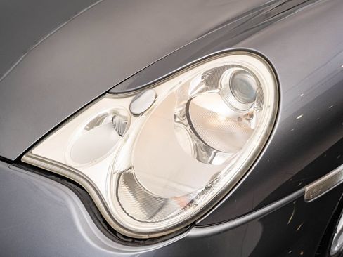 Used 2003 Porsche 911 Turbo AWD/4WD image 10