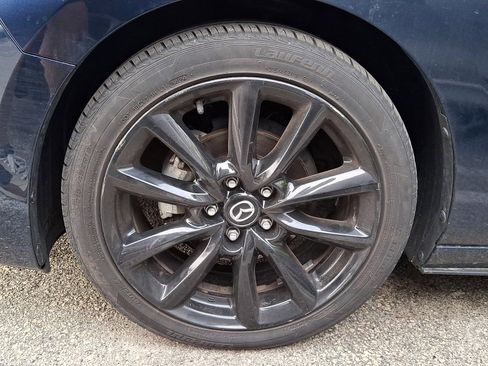 Used 2024 MAZDA MAZDA3 s FWD image 4