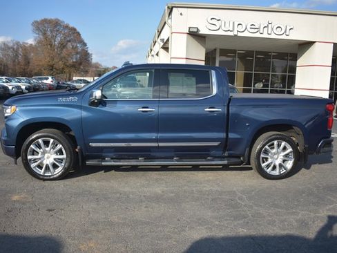 Used 2023 Chevrolet Silverado 1500 High Country w/ High Country Premium Package image 9