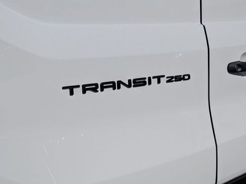 New 2026 Ford Transit 250 148 Medium Roof w/ Load Area Protection Package image 17