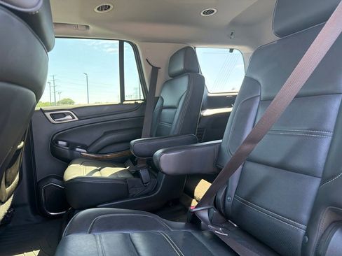 Used 2015 GMC Yukon Denali AWD/4WD image 9