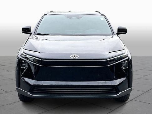 Certified 2026 Toyota bZ image 3